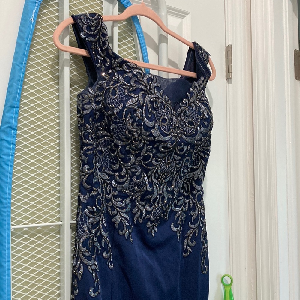 I wore once for wedding. Size 6.